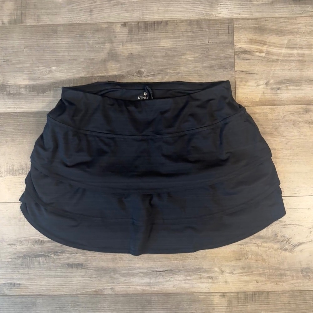Athleta Womens Black Athletic Skort Size M Tiered‎ Ruffle Tennis Running Skirt
